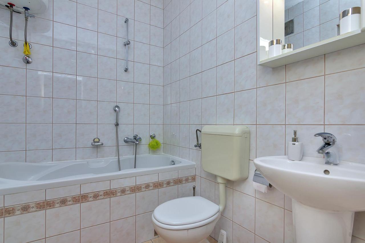 Villa Lory Makarska Ngoại thất bức ảnh