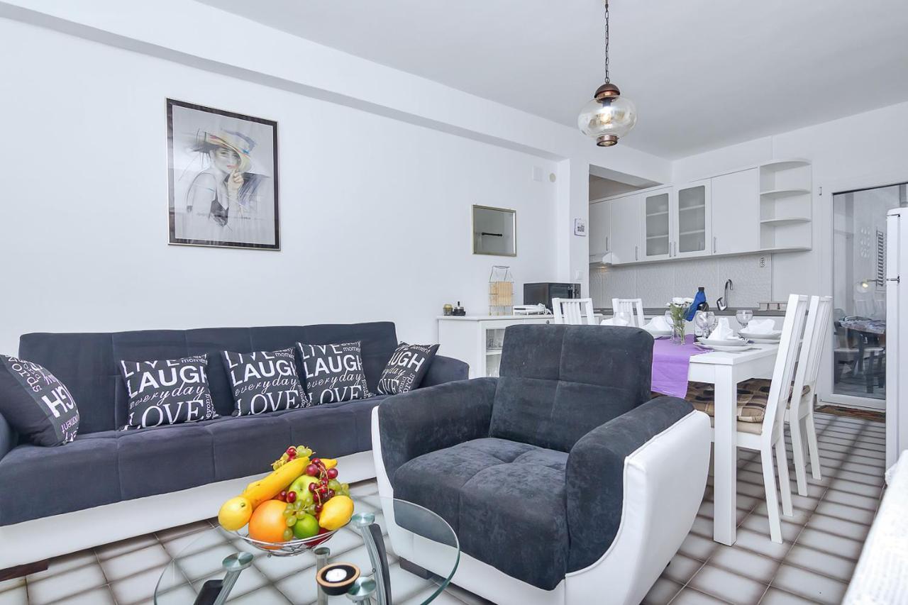 Villa Lory Makarska Ngoại thất bức ảnh